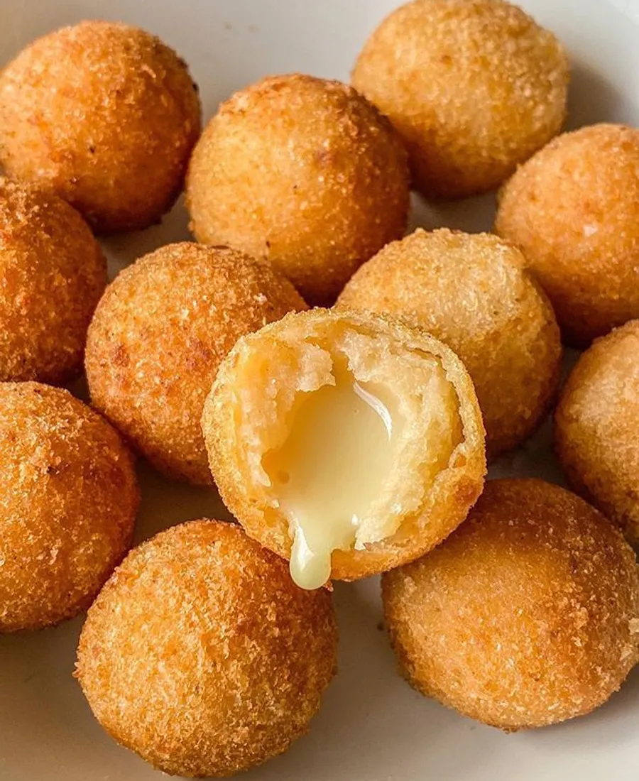 Salgados fritos Bonat